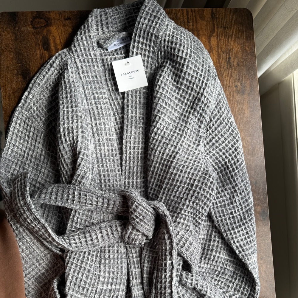 New Waffle Robe, Gray Waffle Robe, Parachute Robe, Bathrobe - Picture 2 of 6